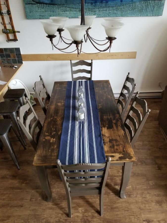 Downtown Loft, Mountain Views, Fireplace, Couple'S Retreat, Walker'S Paradise Canmore Luaran gambar